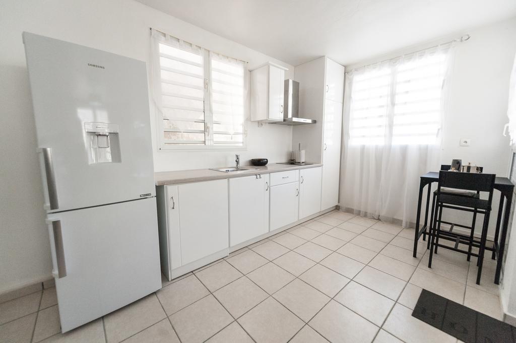 Locastudio - Carambole Sainte-Anne  Εξωτερικό φωτογραφία